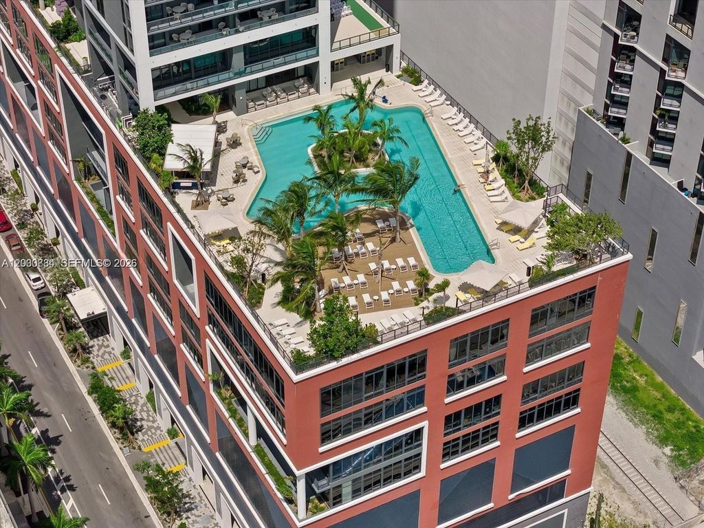 159 NE 6th St PH5014, Miami, FL 33132