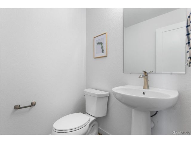 1889 Chestnut Ave, Erie, CO 80516