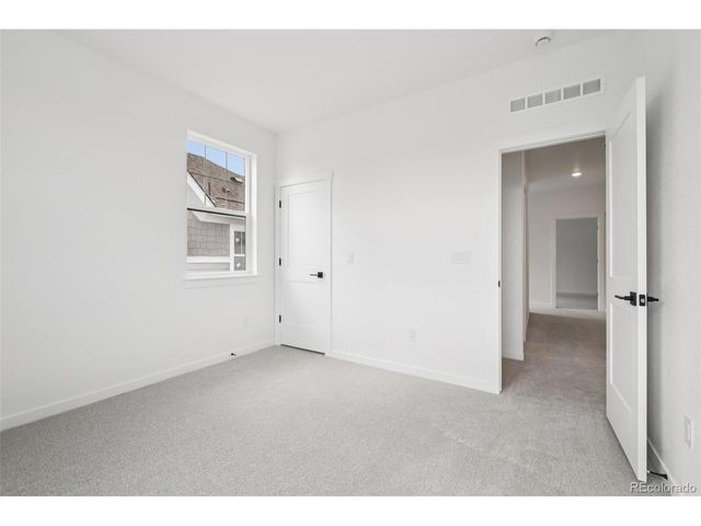 1889 Chestnut Ave, Erie, CO 80516