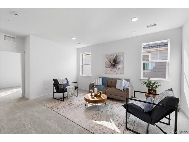 1889 Chestnut Ave, Erie, CO 80516