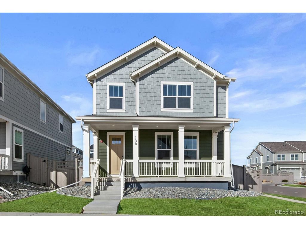 1889 Chestnut Ave, Erie, CO 80516