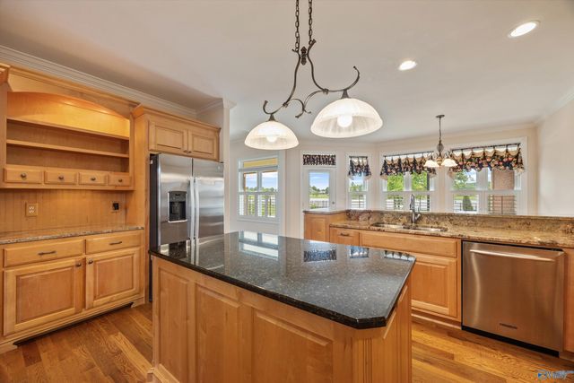 141 Break Water Drive, Huntsville, AL 35811