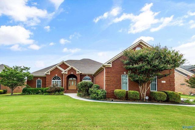 141 Break Water Drive, Huntsville, AL 35811