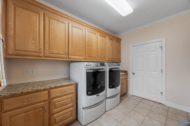 141 Break Water Drive, Huntsville, AL 35811