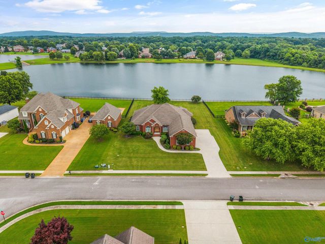 141 Break Water Drive, Huntsville, AL 35811