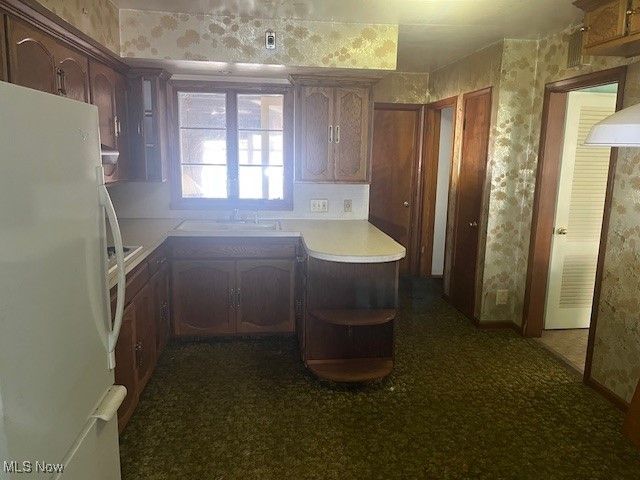 2819 Randall Drive, Oregon, OH 43616