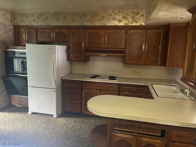 2819 Randall Drive, Oregon, OH 43616