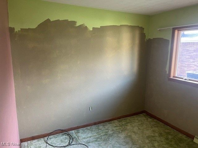 2819 Randall Drive, Oregon, OH 43616