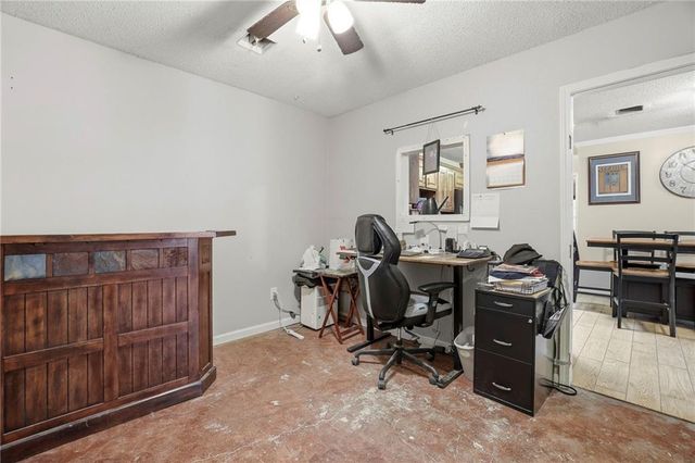 4242 N 74th Street, Kansas City, KS 66109