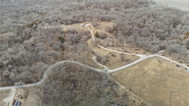 4242 N 74th Street, Kansas City, KS 66109