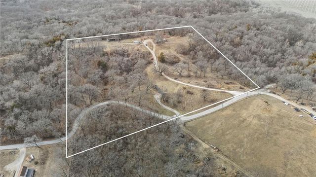 4242 N 74th Street, Kansas City, KS 66109