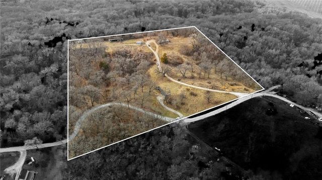 4242 N 74th Street, Kansas City, KS 66109