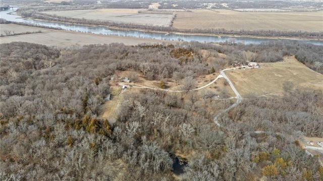 4242 N 74th Street, Kansas City, KS 66109