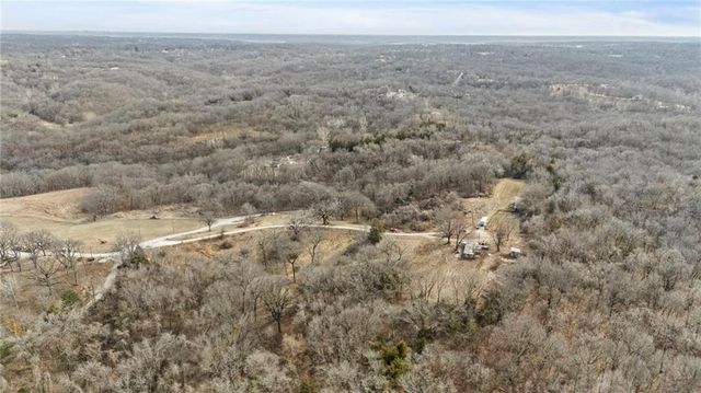 4242 N 74th Street, Kansas City, KS 66109