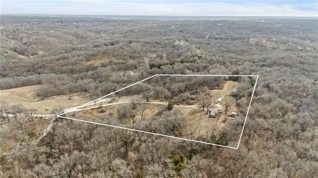 4242 N 74th Street, Kansas City, KS 66109