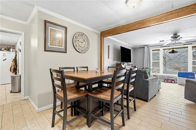 4242 N 74th Street, Kansas City, KS 66109