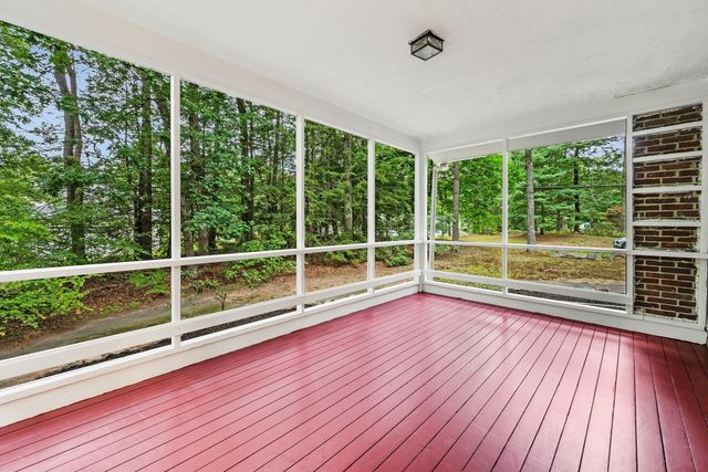23 Poplar St, Sudbury, MA 01776