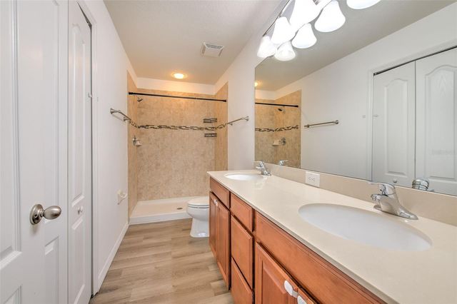5116 BAY ISLE CIRCLE, Clearwater, FL 33760