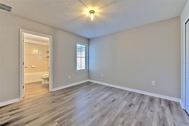 5116 BAY ISLE CIRCLE, Clearwater, FL 33760