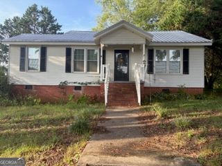 3 W 1st Street, Aragon, GA 30104