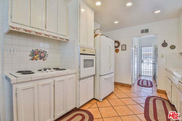 1728 S Heather Lane, Anaheim, CA 92802