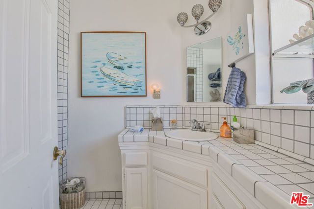 1728 S Heather Lane, Anaheim, CA 92802