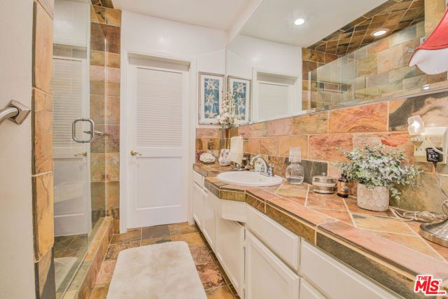 1728 S Heather Lane, Anaheim, CA 92802