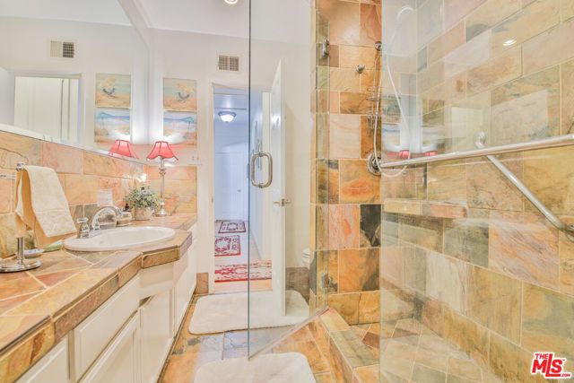 1728 S Heather Lane, Anaheim, CA 92802