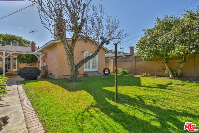 1728 S Heather Lane, Anaheim, CA 92802