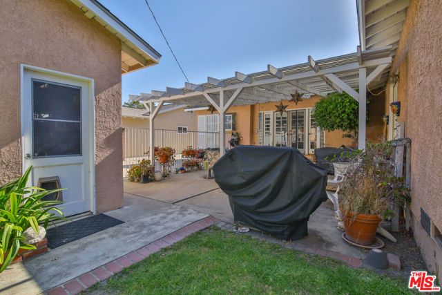 1728 S Heather Lane, Anaheim, CA 92802
