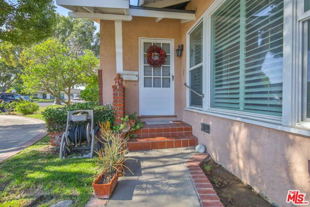 1728 S Heather Lane, Anaheim, CA 92802