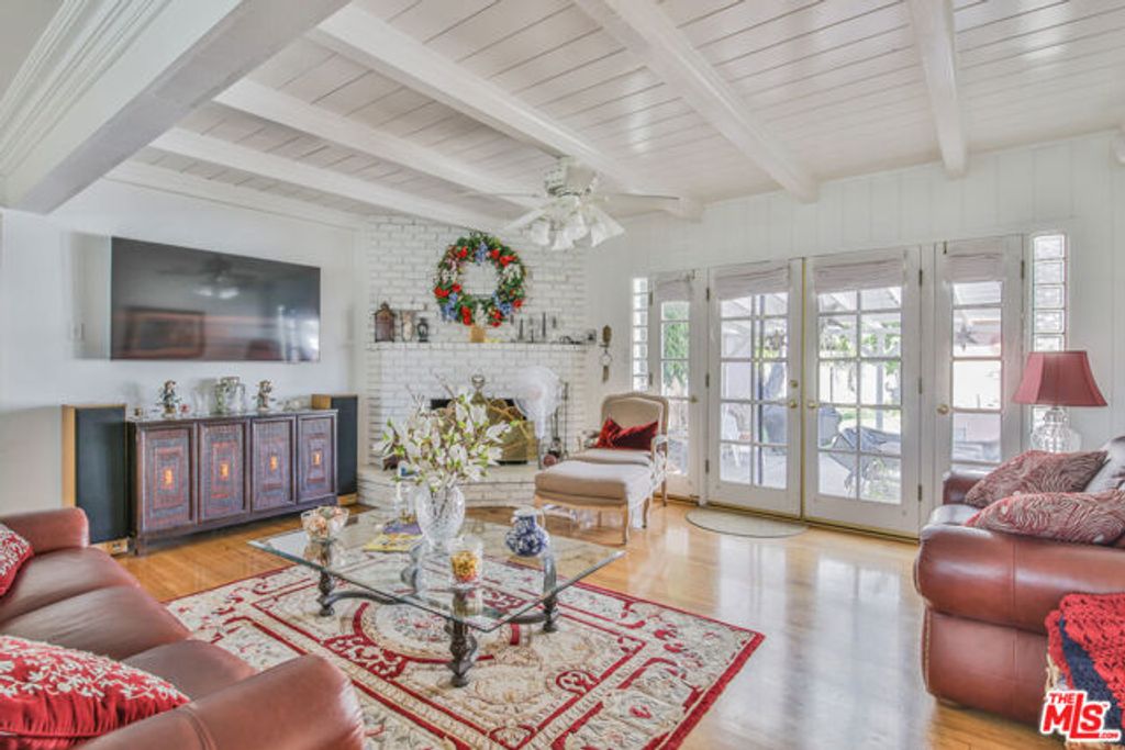 1728 S Heather Lane, Anaheim, CA 92802
