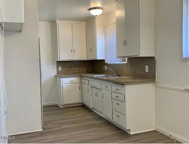 6264 Willowcrest Avenue, North Hollywood, CA 91606