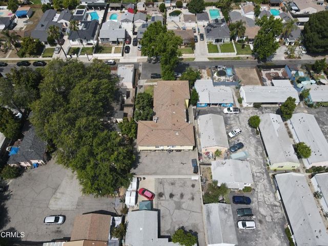6264 Willowcrest Avenue, North Hollywood, CA 91606