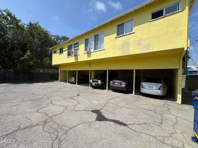 6264 Willowcrest Avenue, North Hollywood, CA 91606