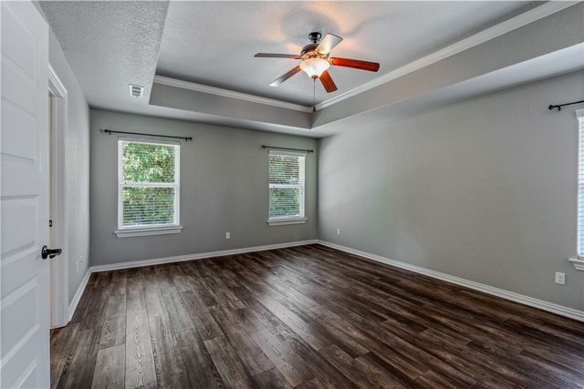 5044 E Talon Trail, Fayetteville, AR 72701