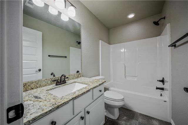 5044 E Talon Trail, Fayetteville, AR 72701