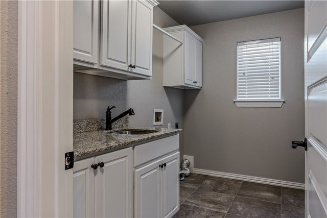 5044 E Talon Trail, Fayetteville, AR 72701