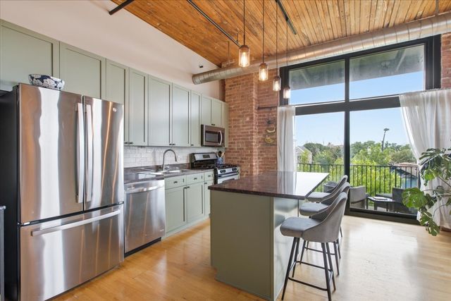 3500 S SANGAMON Street 314, Chicago, IL 60609