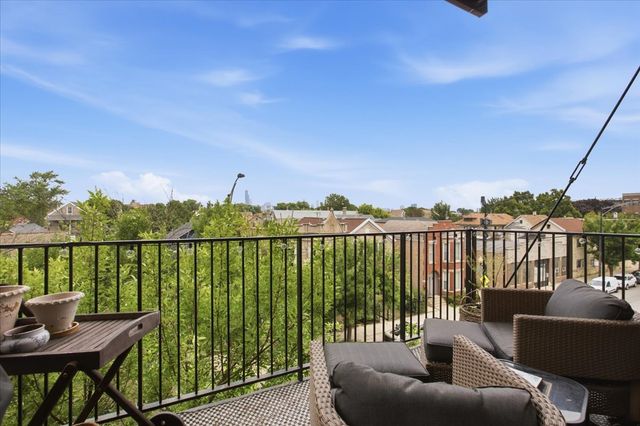 3500 S SANGAMON Street 314, Chicago, IL 60609