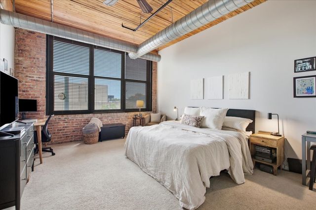 3500 S SANGAMON Street 314, Chicago, IL 60609