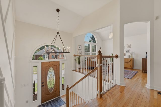 4001 Windwood Ln, Nashville, TN 37214