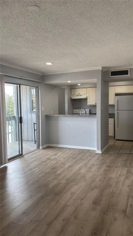 260 El Dorado Boulevard 3204, Houston, TX 77598