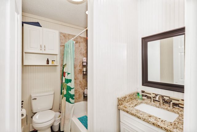 517 W Lamar Street, Alvord, TX 76225