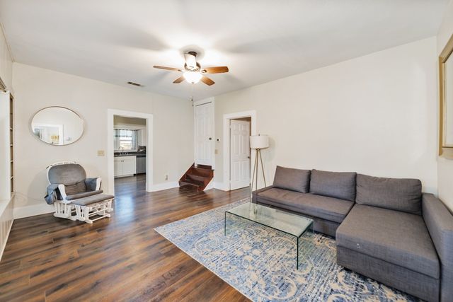 517 W Lamar Street, Alvord, TX 76225