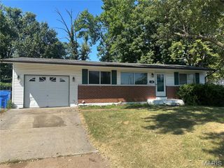 805 Campion Lane, Florissant, MO 63031