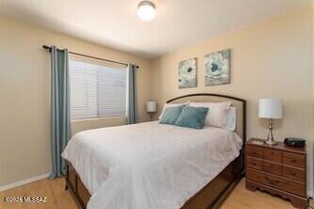 7808 N Sun Flair Drive, Tucson, AZ 85741