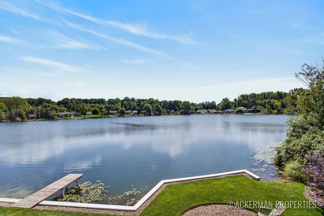494 S Shore Drive, Caledonia, MI 49316
