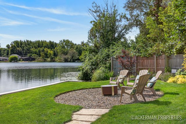 494 S Shore Drive, Caledonia, MI 49316