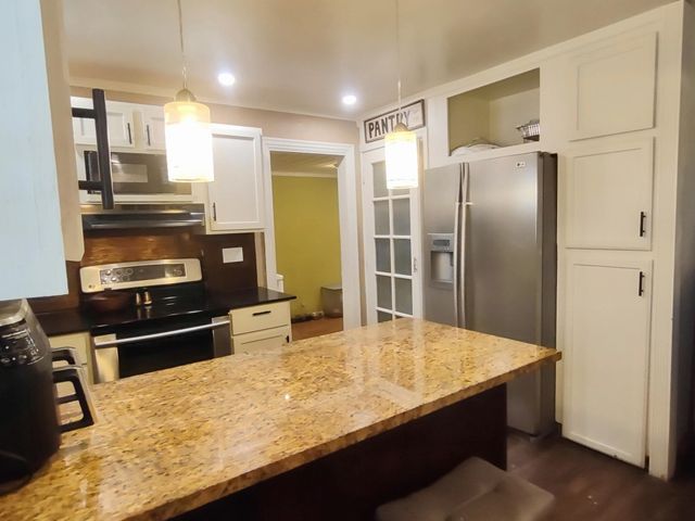 4608 N Windsor Dr, Spokane, WA 99205
